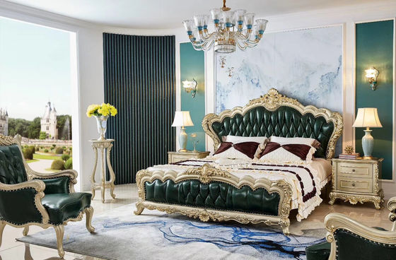 ISO14001 European Style Bedroom Furniture Five Star Hotel Solid Wood Double Bed